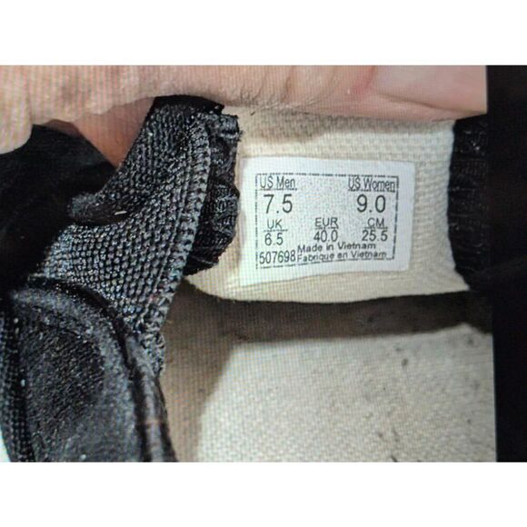 Vans Classic Slip-On - Black/Black - Size 7.5 US - Picture 7 of 9